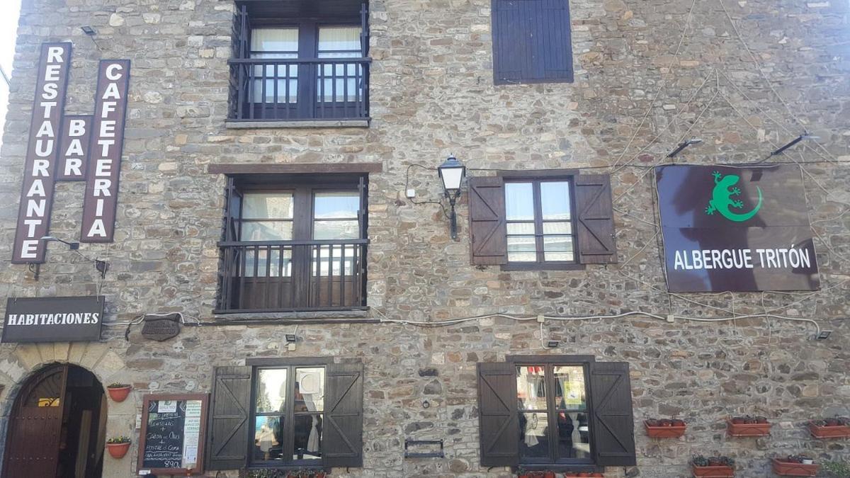 Albergue Triton - Villanúa Zewnętrze zdjęcie